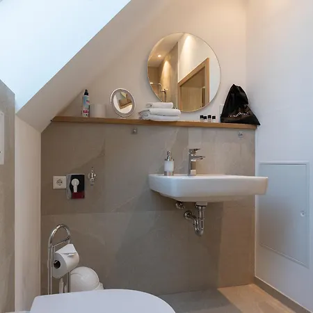 Hotel Hoopen Restaurant Deele 4*