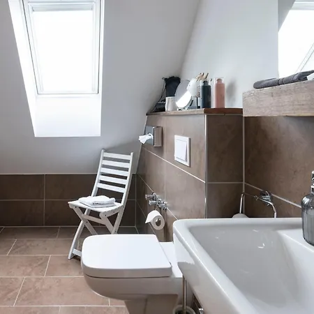 Hoopen Restaurant Deele Hotel