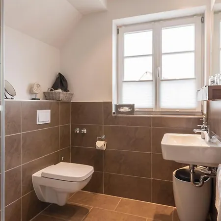 Hoopen Restaurant Deele 4*