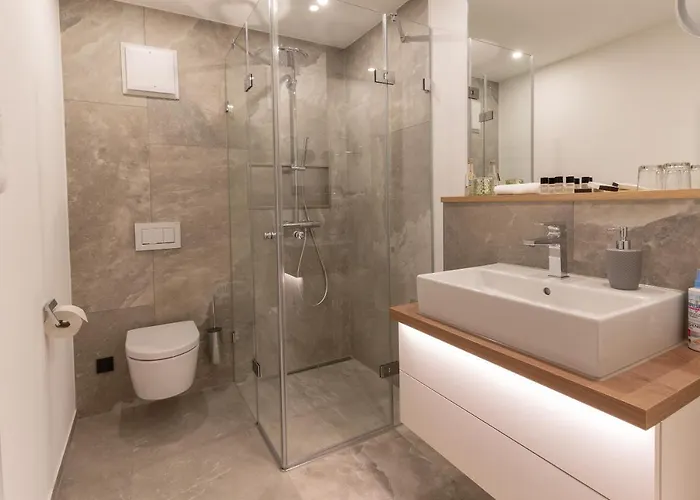 Hoopen Restaurant Deele 酒店 瓦尔堡