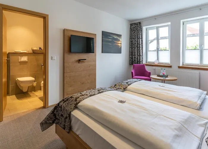 酒店 Hoopen Restaurant Deele 瓦尔堡