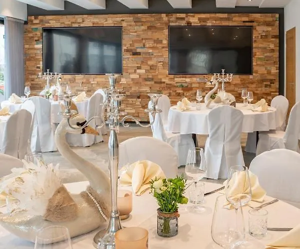 Hoopen Restaurant Deele 瓦尔堡