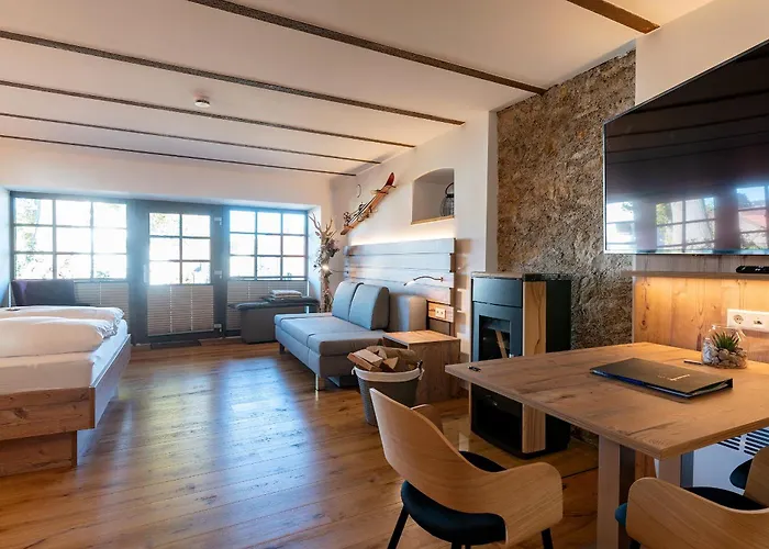 Hoopen Restaurant Deele 酒店