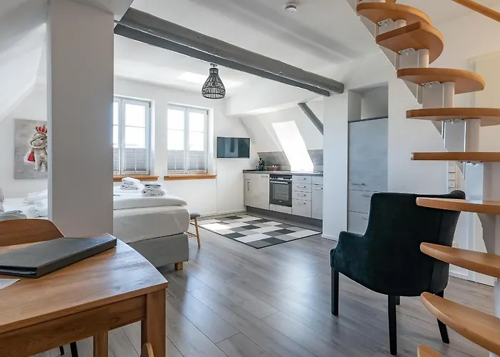 Hoopen Restaurant Deele 酒店 瓦尔堡