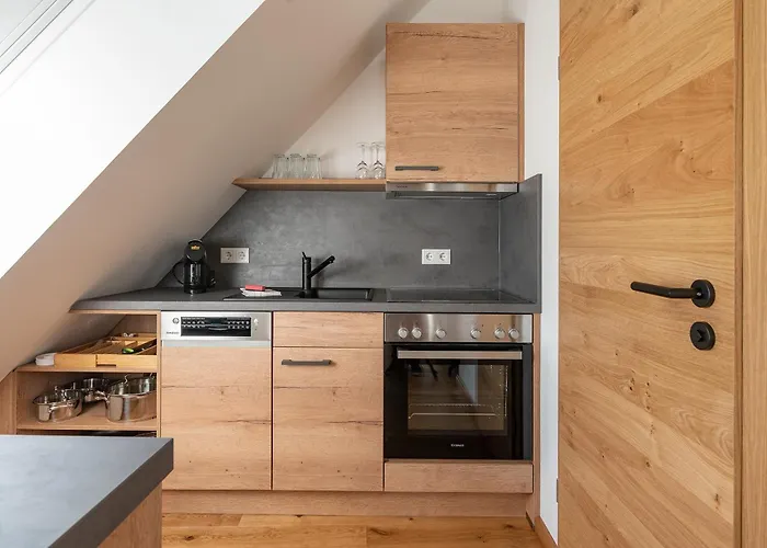 Hoopen Restaurant Deele 酒店