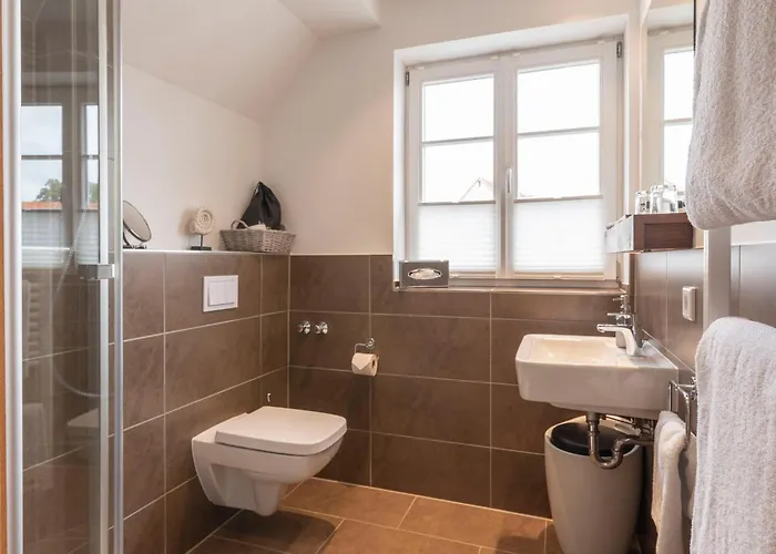 Hoopen Restaurant Deele 4*