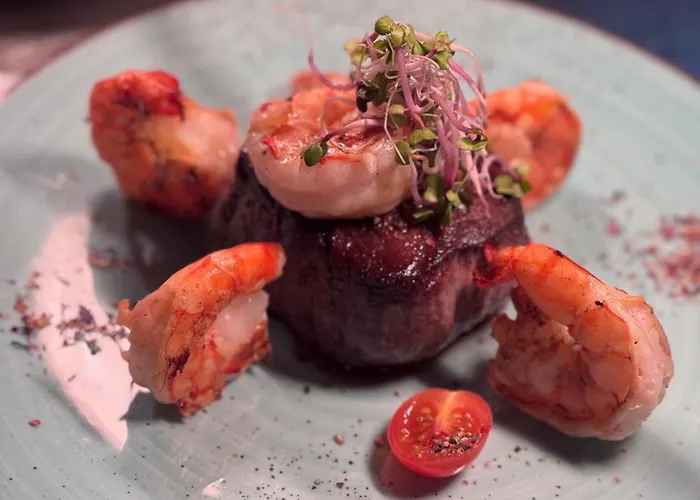 酒店 Hoopen Restaurant Deele 4*